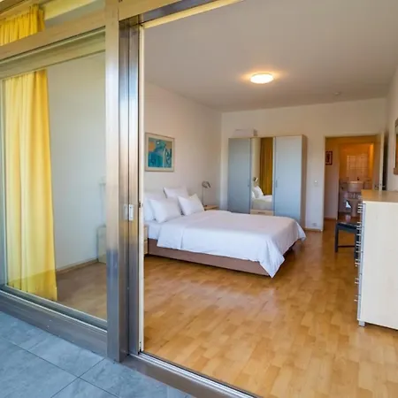 Lb1 Seeblick Haus Mit Direktem Seezugang Am Ossiachersee * Landskron