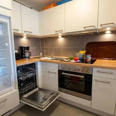 شقة Lb1 Seeblick Haus Mit Direktem Seezugang Am Ossiachersee *