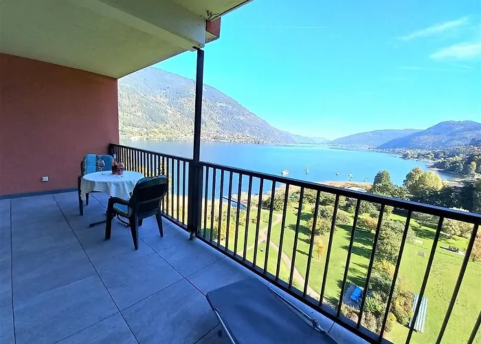 شقة Lb1 Seeblick Haus Mit Direktem Seezugang Am Ossiachersee Landskron